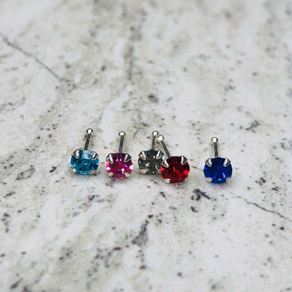 925 Sterling Silver Ball Nose Stud Set of 5 - Picture 2 of 15